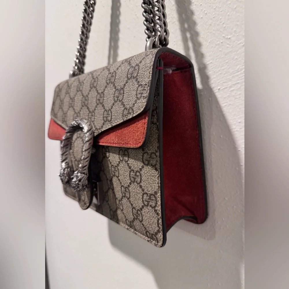 Gucci Dionysus GG Supreme Mini Bag - Picture 9 of 15